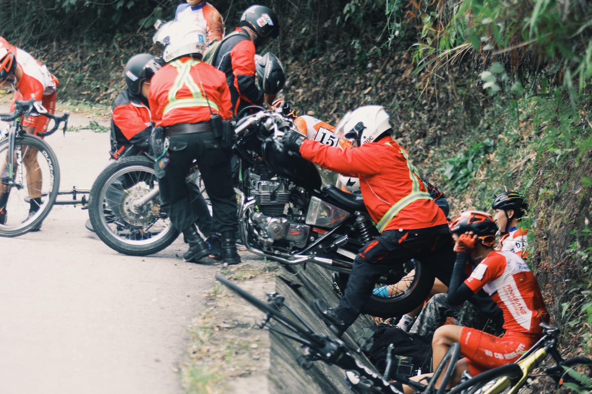 tay dua vo thanh an anh 2