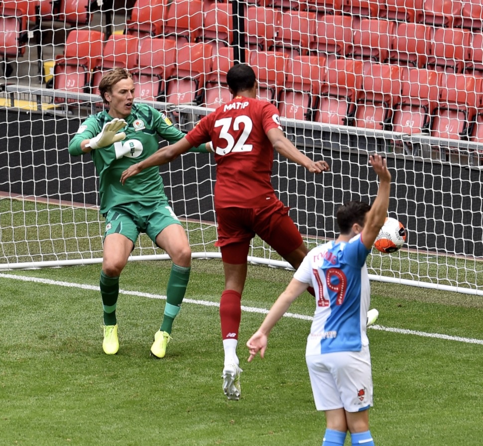 liverpool giao huu anh 5