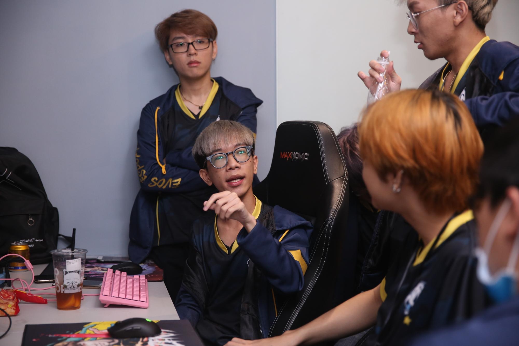 mot ngay cua evos anh 16