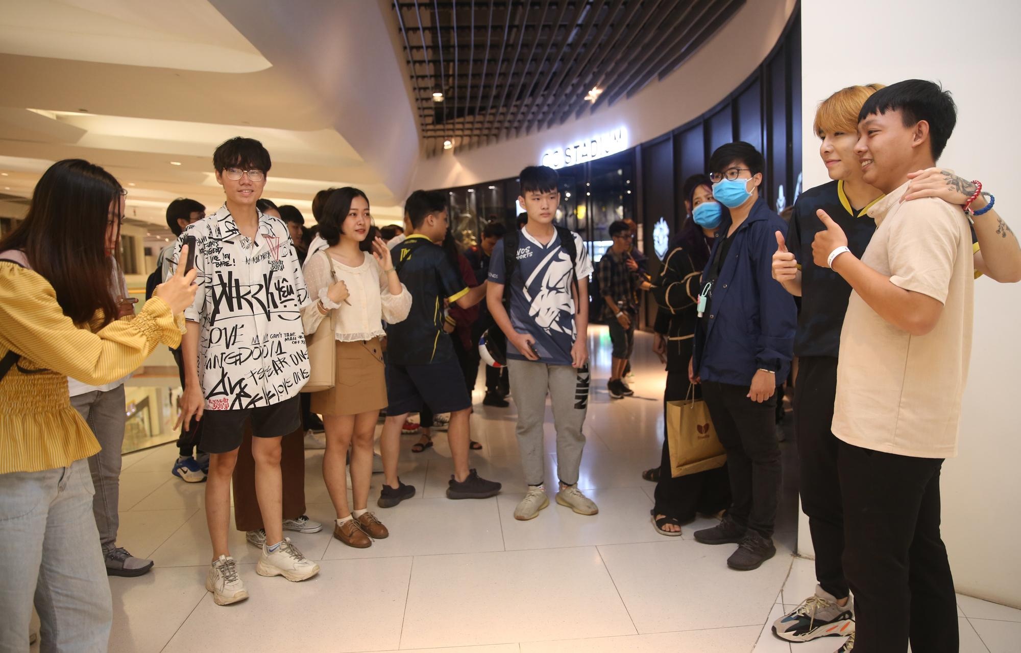 mot ngay cua evos anh 25