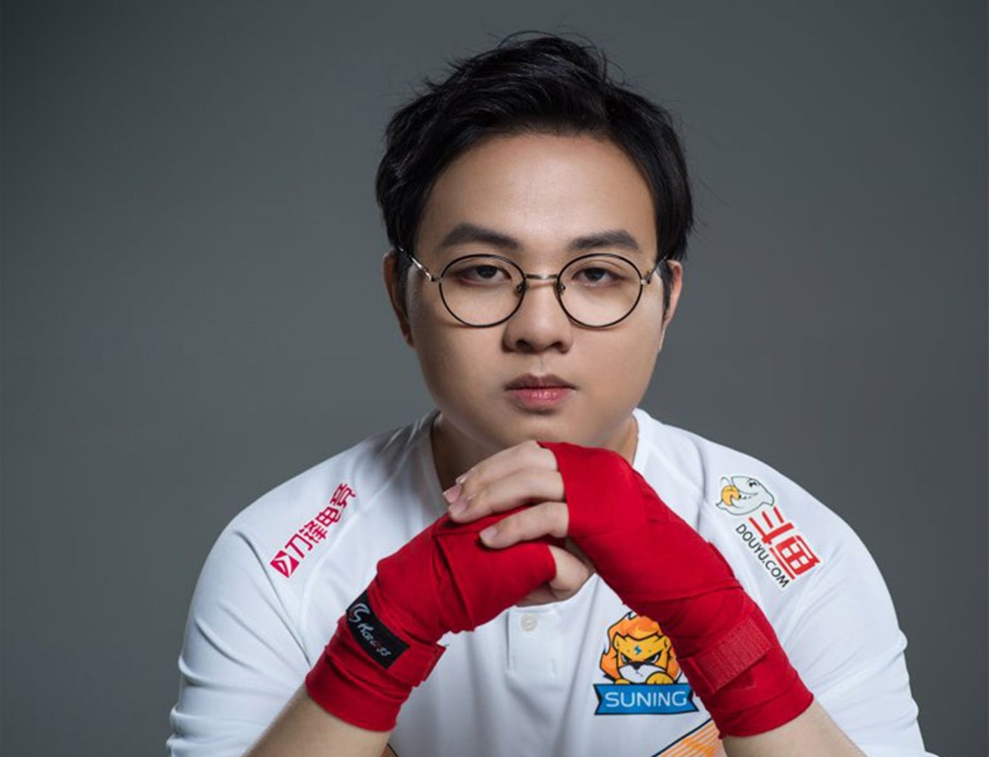 Than rung SofM nhay mua voi Lee Sin khien doi phuong bo chay hinh anh