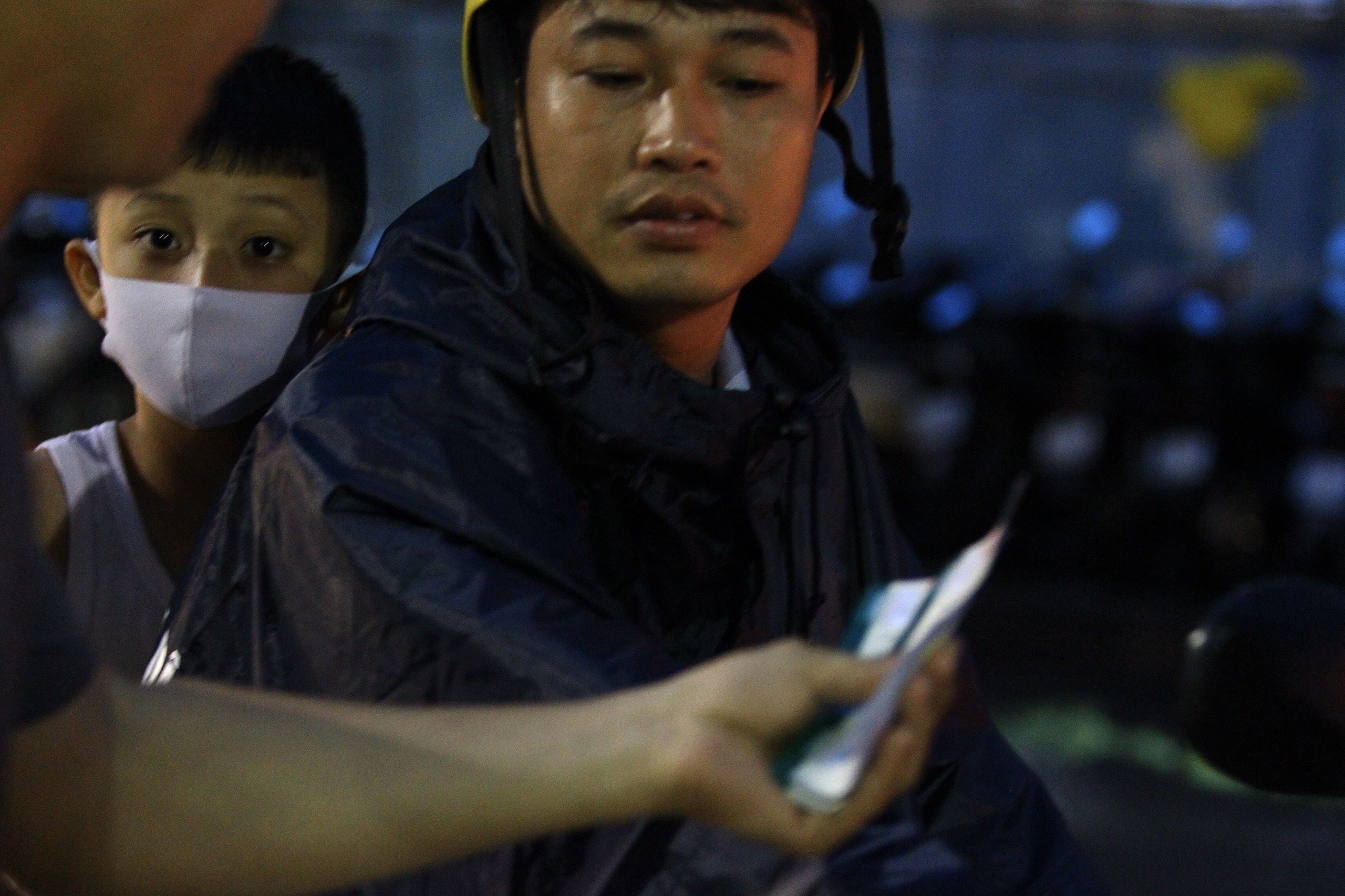 phe ve ban thao tran tp.hcm vs ha noi anh 1