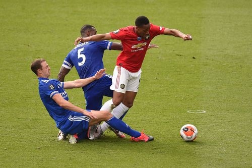 mu duoc nguoi cu tri an anh 1