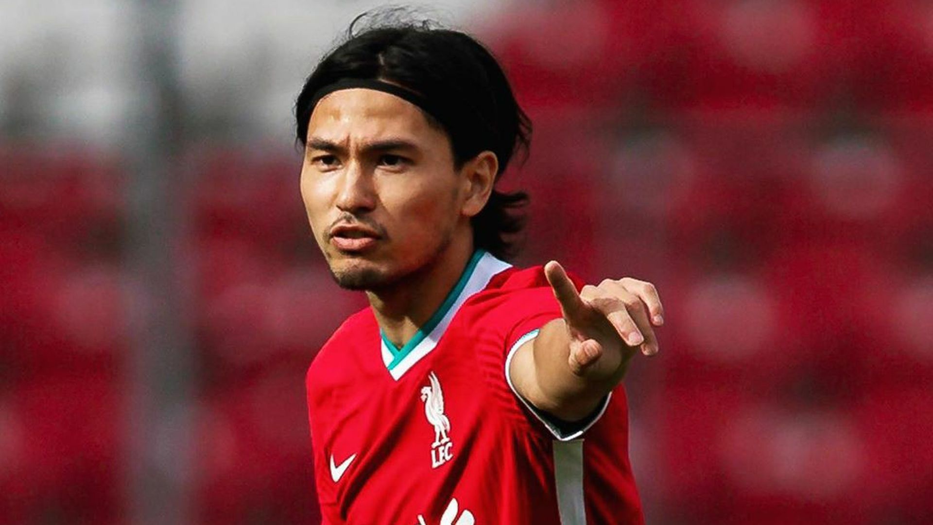 ngoai hinh cua minamino anh 8