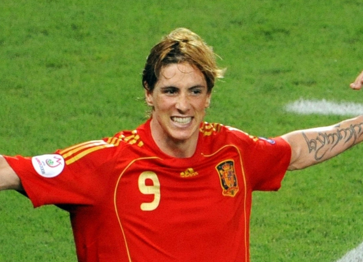 Hai lan Tay Ban Nha danh bai Duc o cac giai dau lon hinh anh