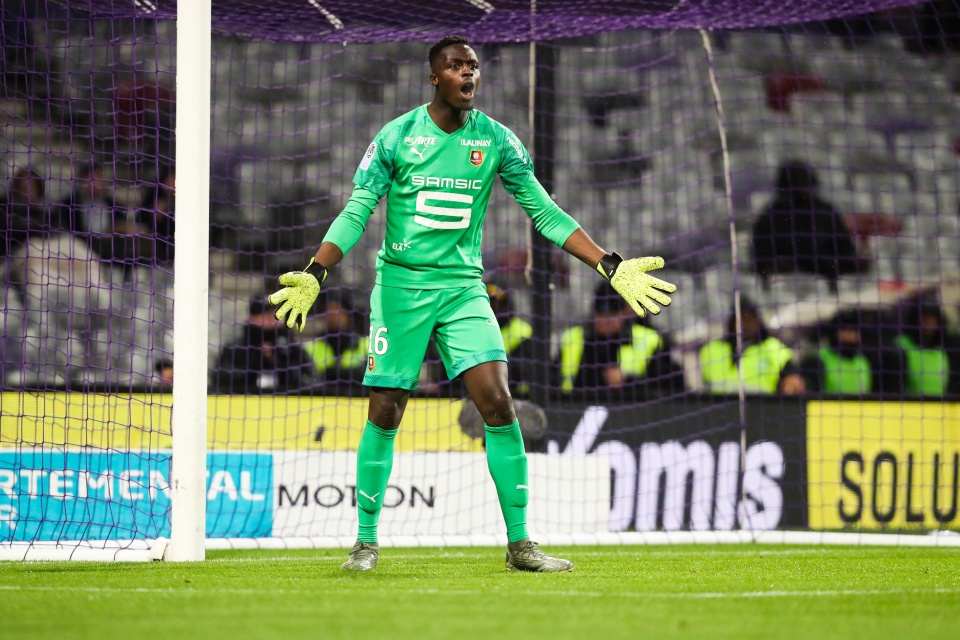 chelsea sap chieu mo mendy anh 1