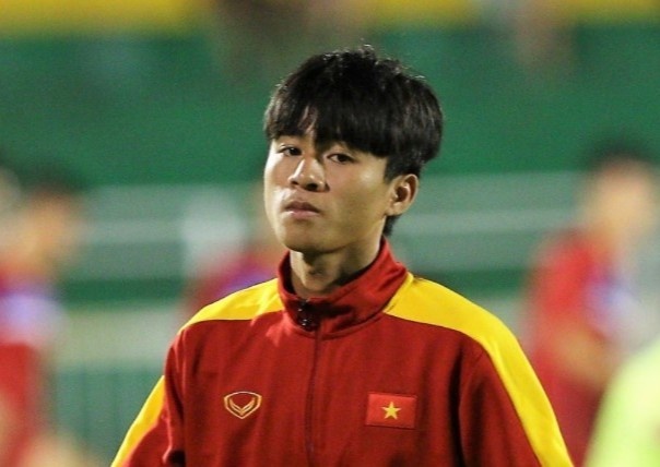 Phan Thanh Hau - sao tre HAGL bi lang quen sau 5 nam hinh anh