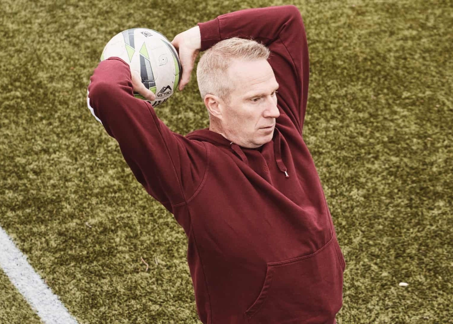 Chuyen gia Dan Mach giup Liverpool luyen chieu nem bien hinh anh