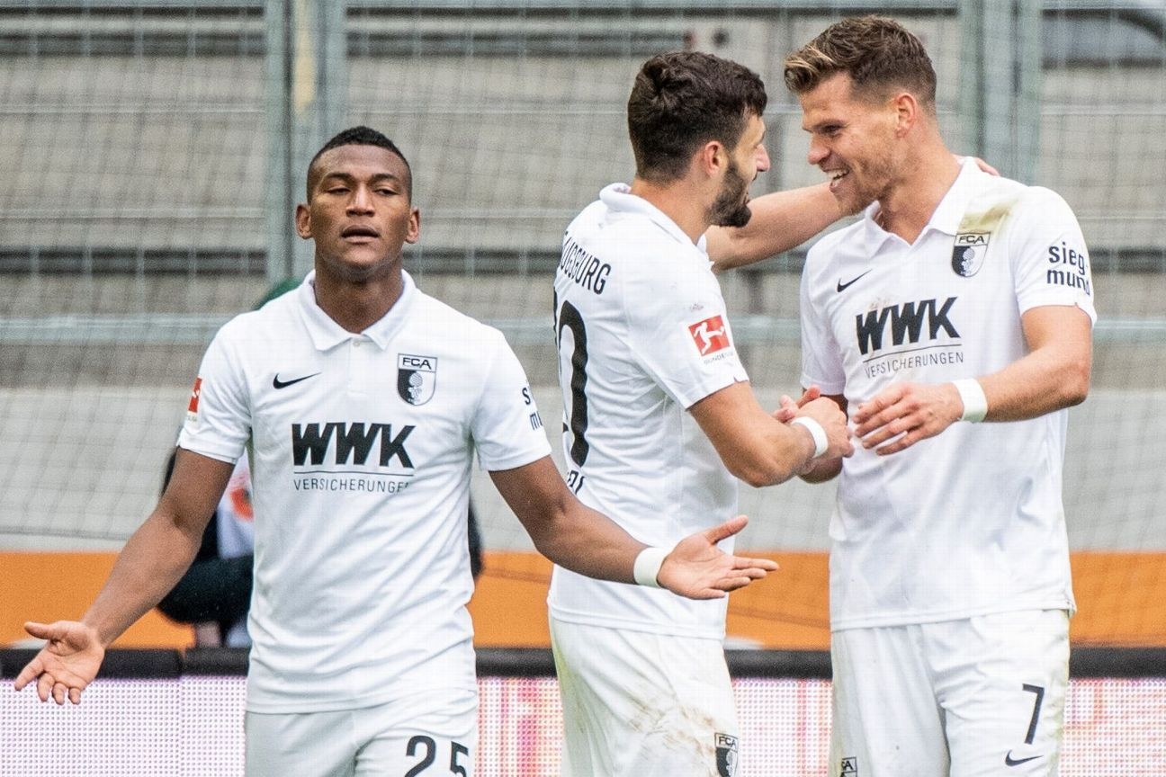 dortmund that bai anh 8