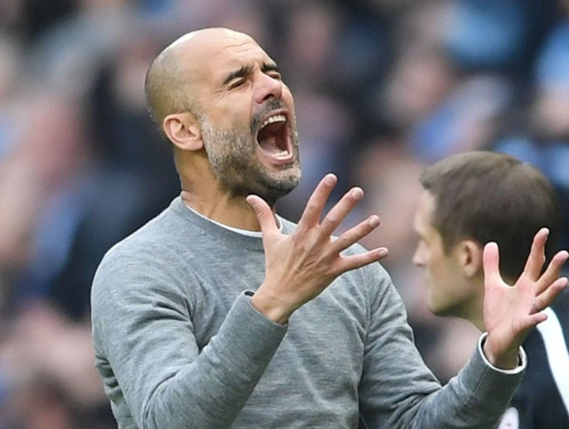 Man City thi dau te vi he thong loi hinh anh