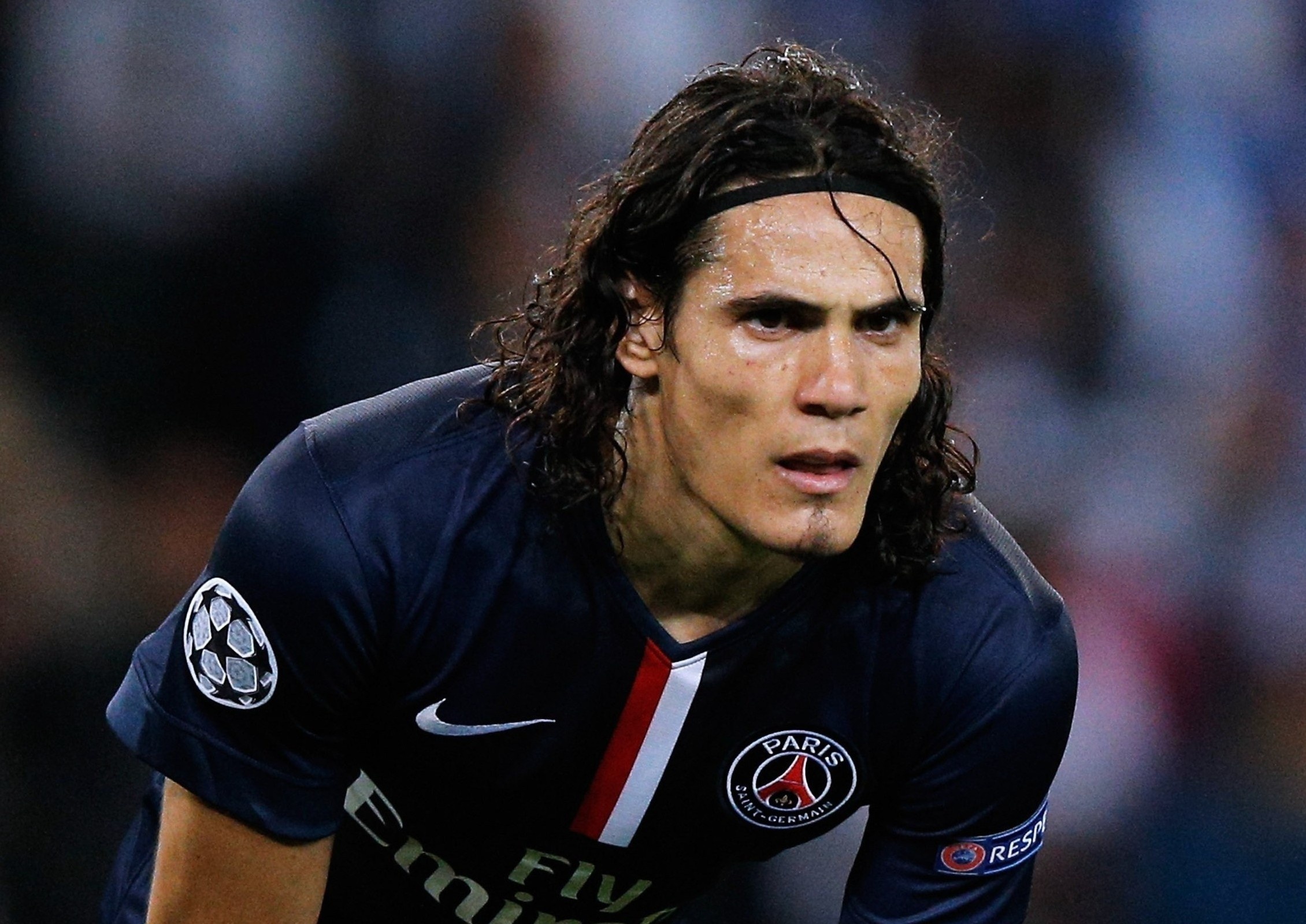 Cavani - ban hop dong bi hoai nghi o MU hinh anh