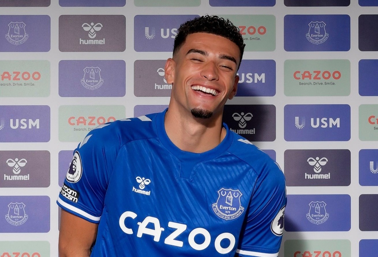 Everton chieu mo trung ve gia 20 trieu bang hinh anh