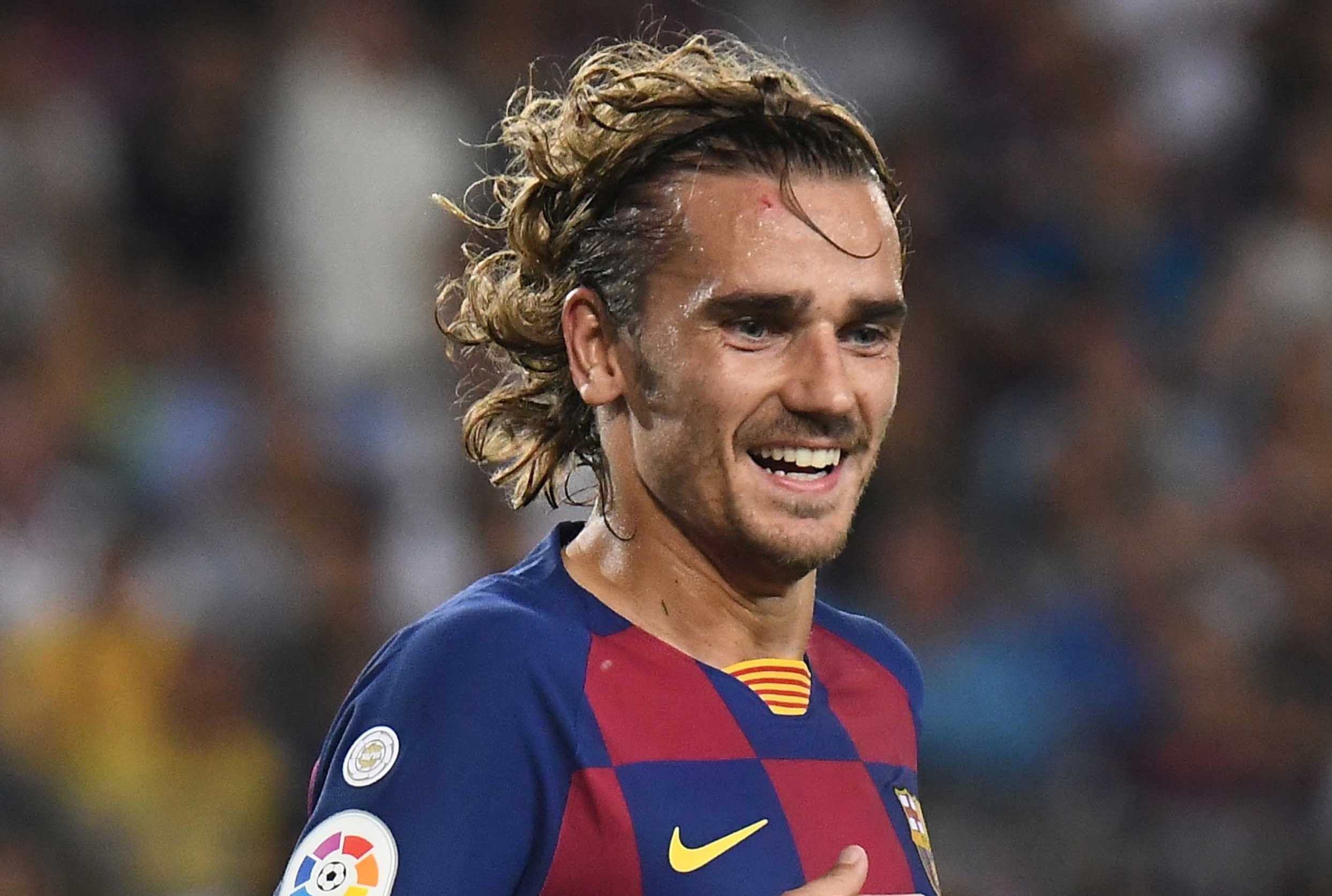 Griezmann toa sang tren san tap truoc them El Clasico hinh anh