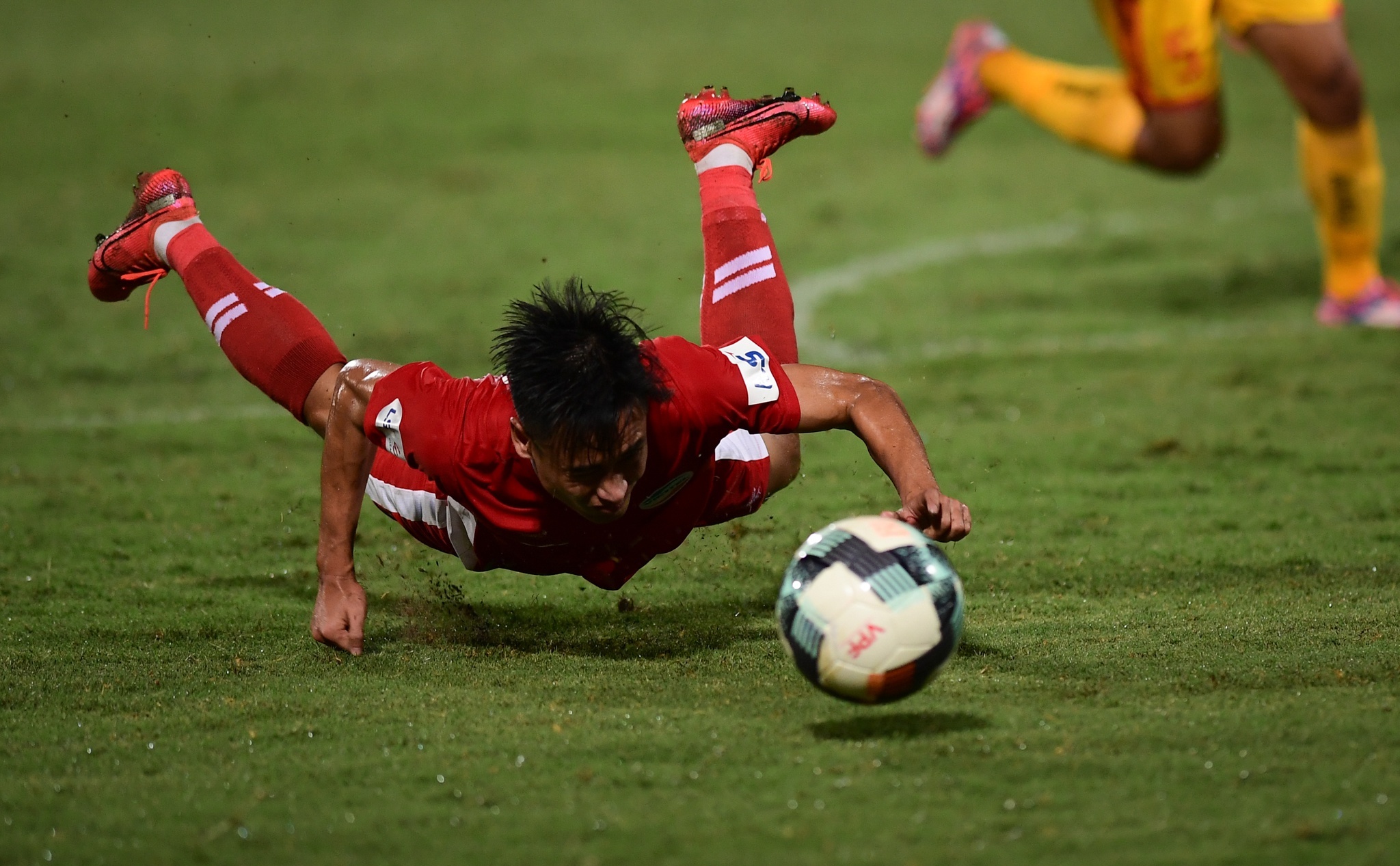 tien ve vu minh tuan anh 2