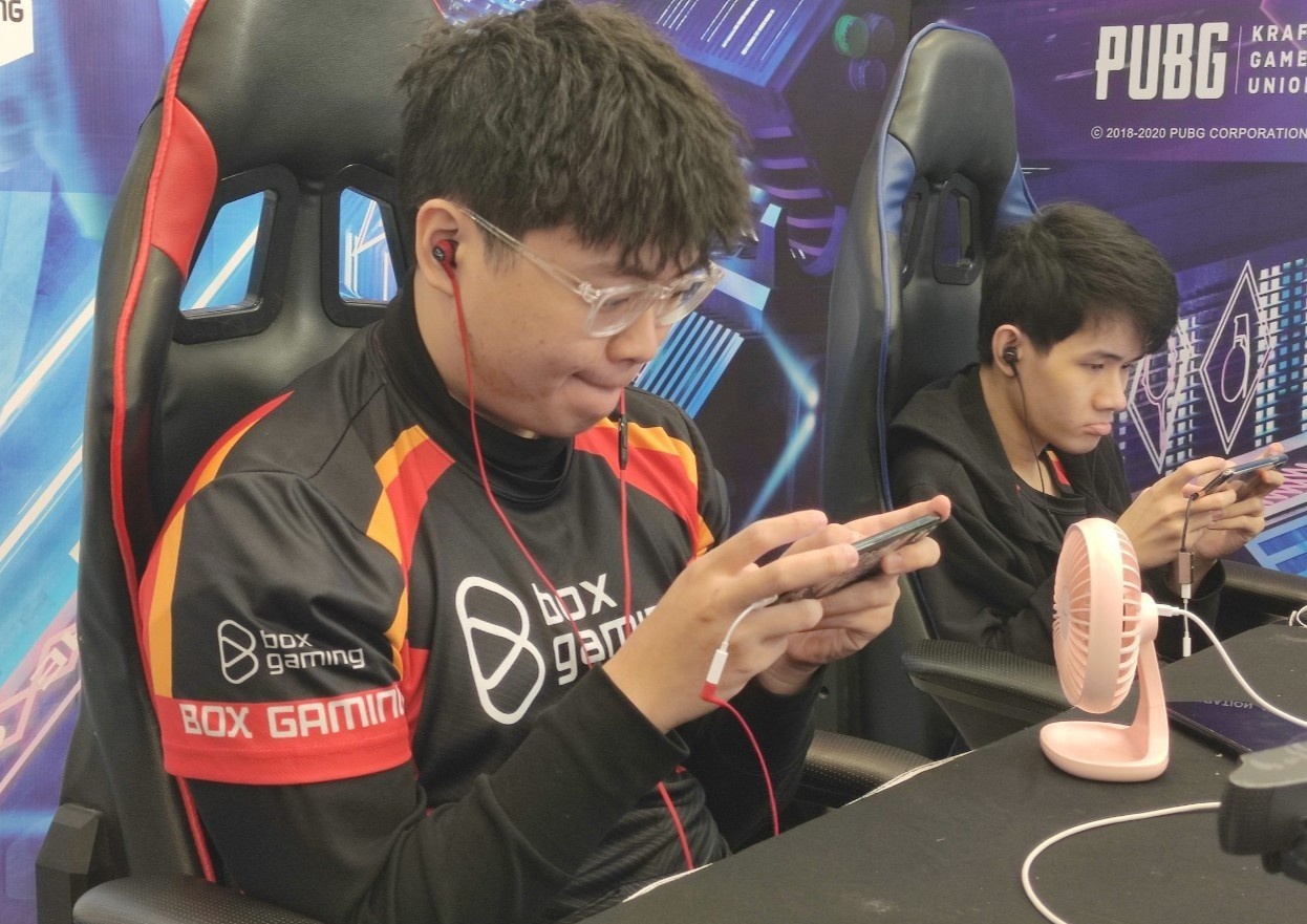 Giai PUBG Mobile Viet Nam tro lai voi so tien thuong ky luc hinh anh