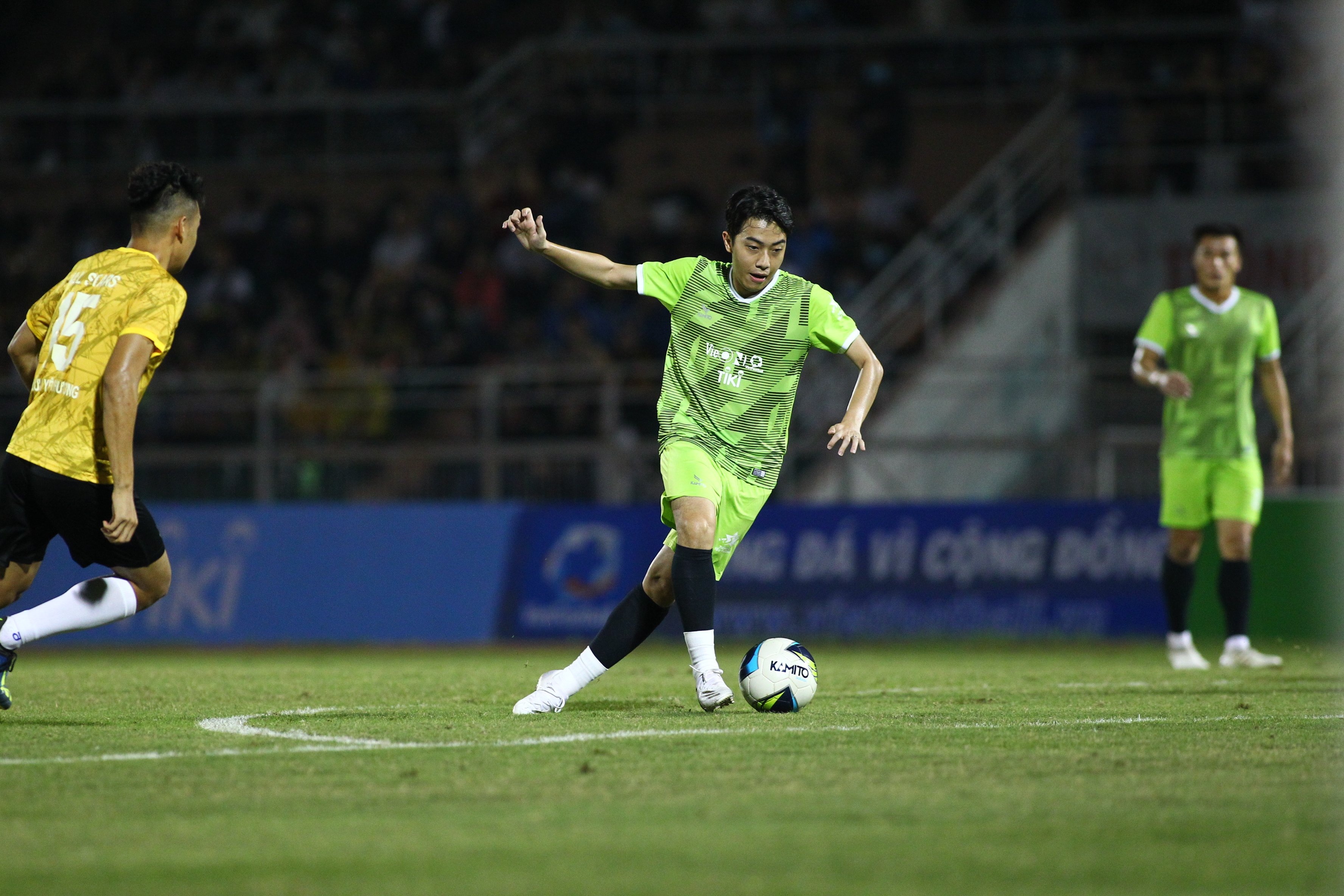 misthy den co vu do mixi anh 3