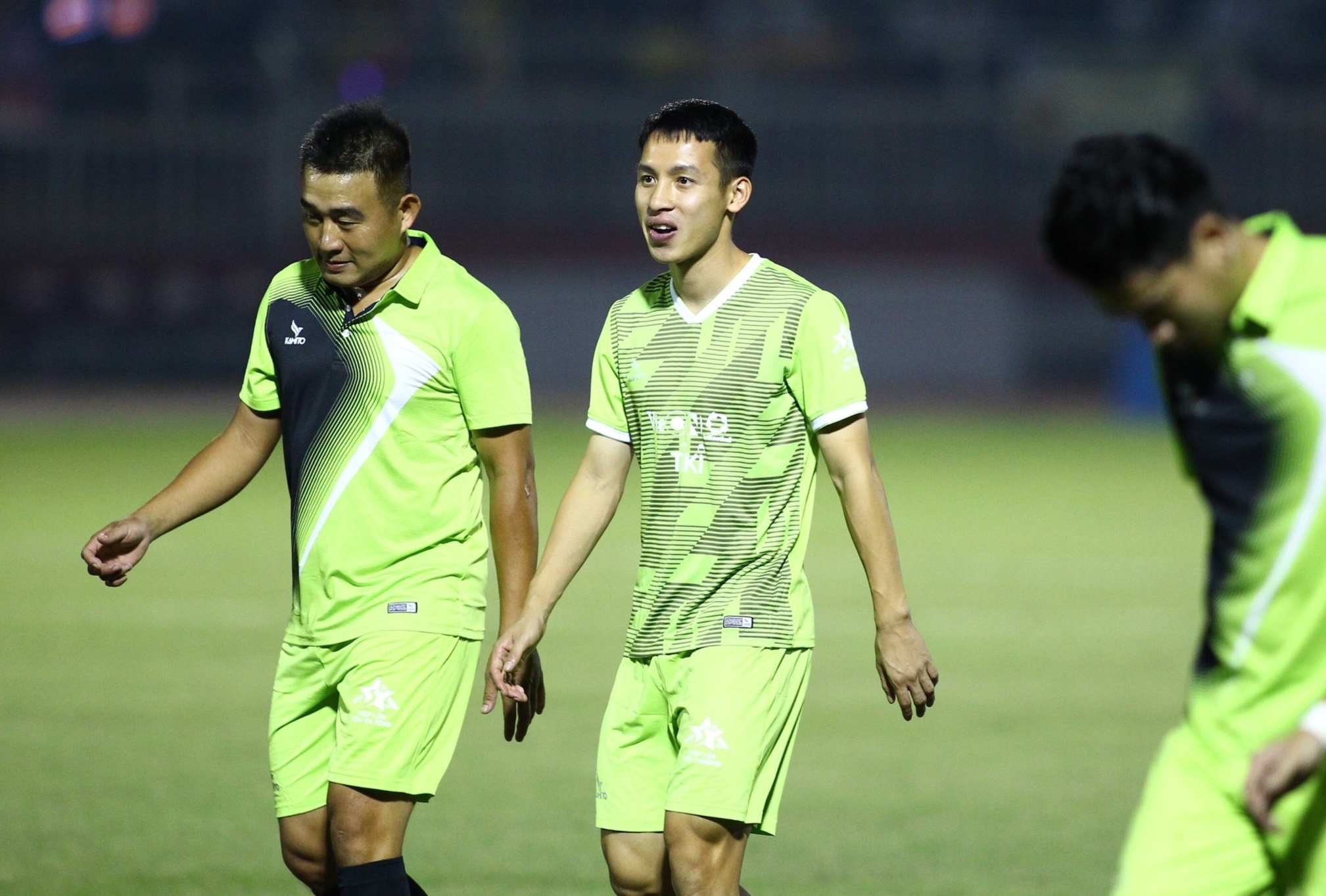 vo hung dung va sao viet anh 1