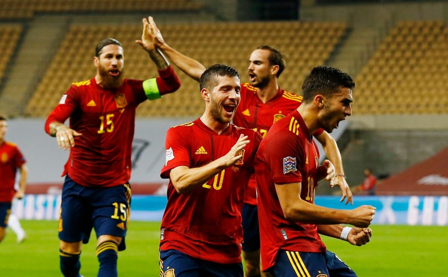 Tay Ban Nha danh bai tuyen Duc voi ty so 6-0 hinh anh