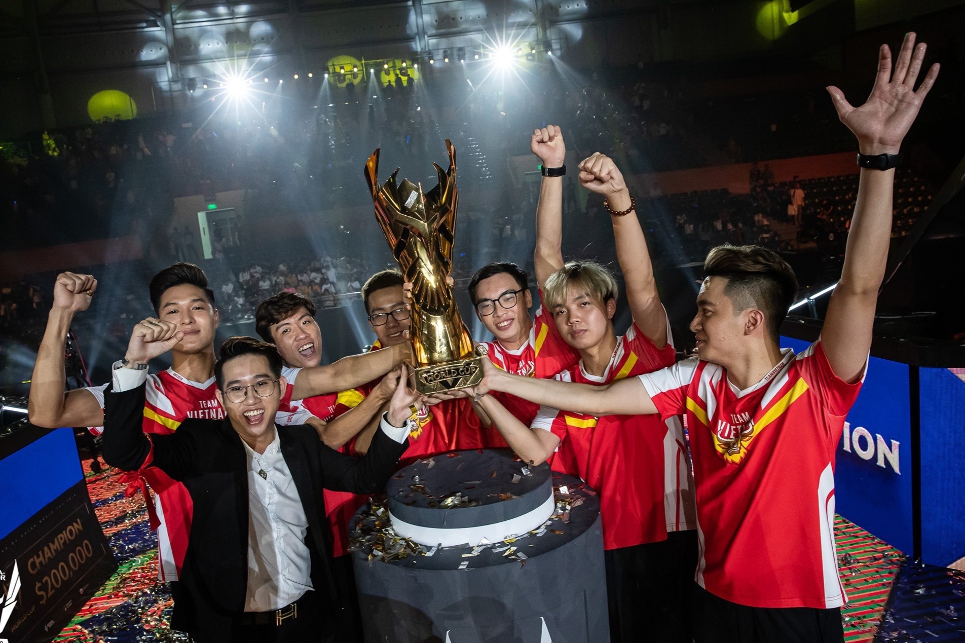 Hai bo mon eSports se giup Viet Nam gianh vang SEA Games 31 hinh anh