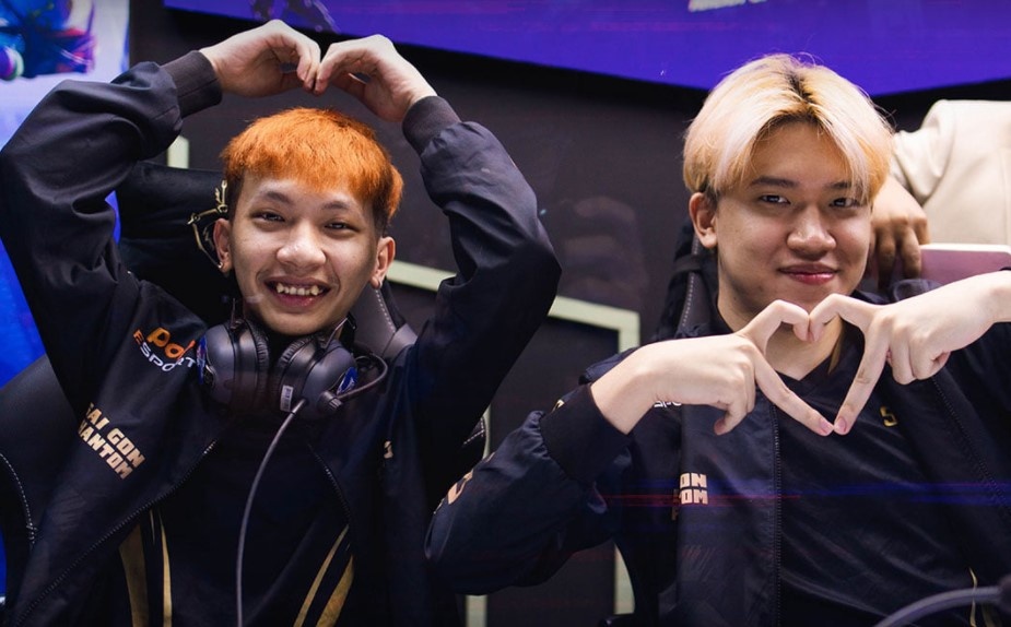 Nha vo dich Lien quan Mobile Viet Nam thang de doi Han Quoc hinh anh