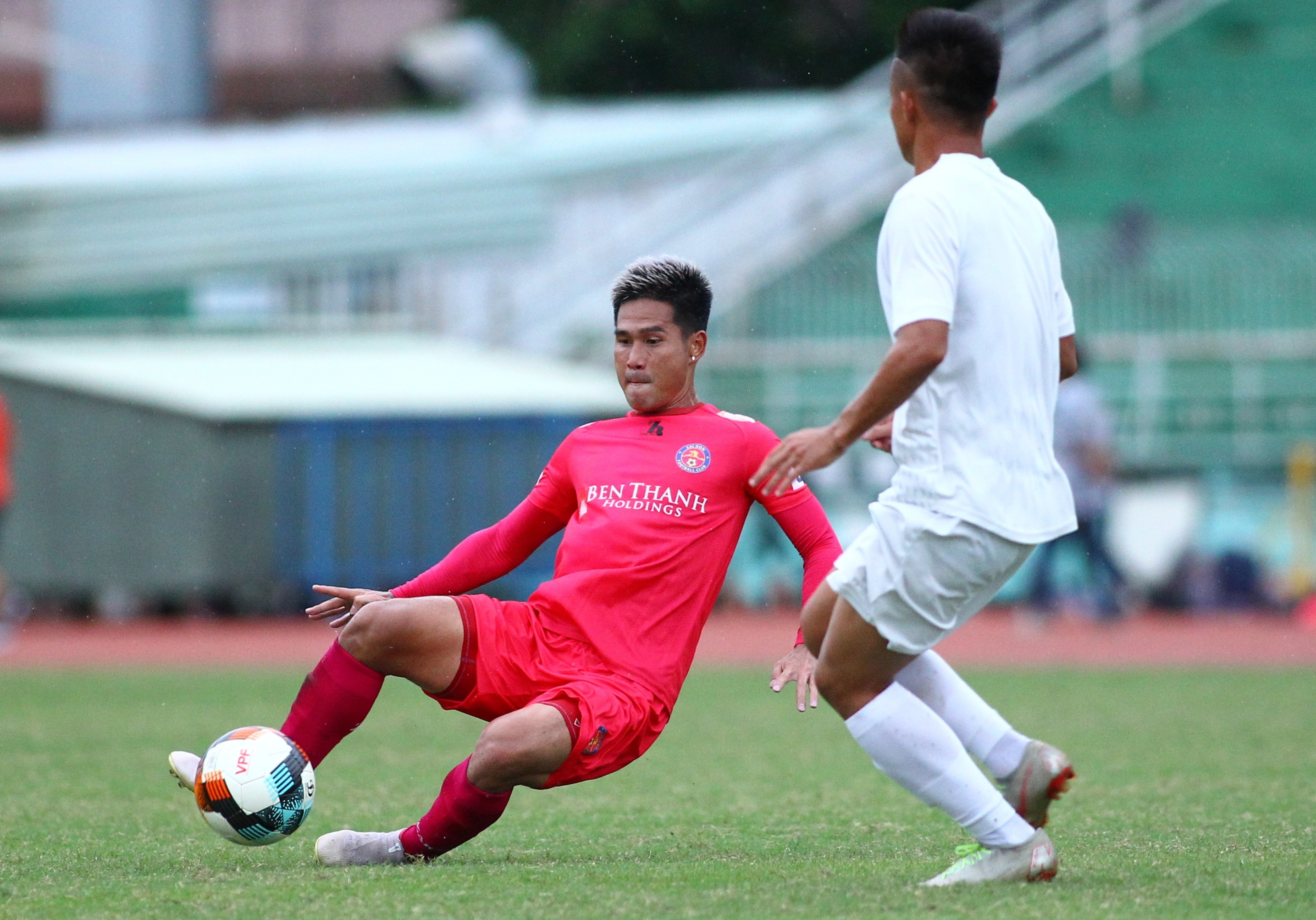 quoc long tro ve clb ha noi anh 1