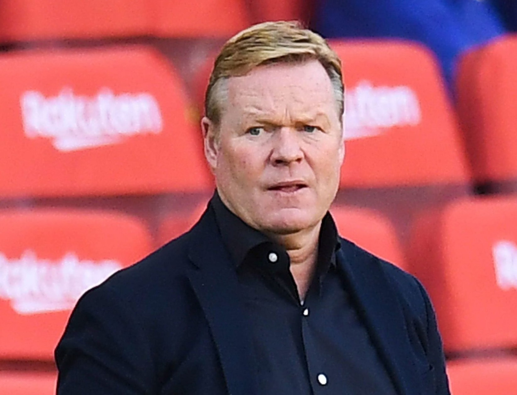 HLV Koeman: 'Day la buoc lui khong lo trong cuoc dua vo dich' hinh anh