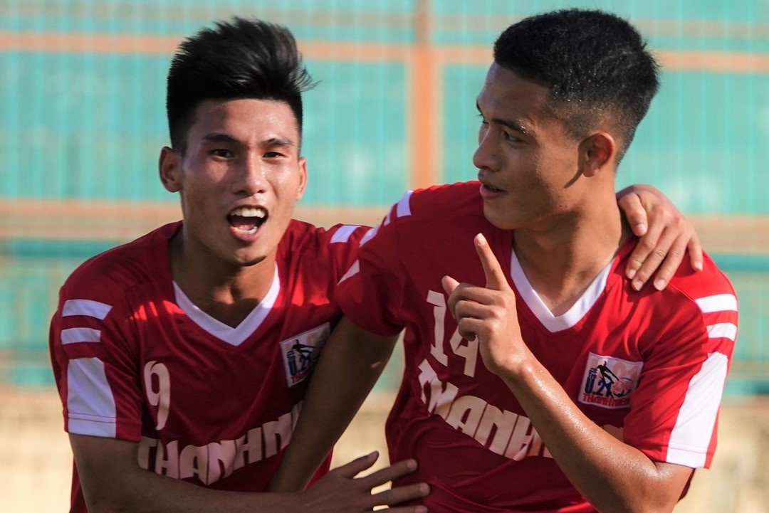 Pha 'nga ban den' mo ra canh cua di tiep cho U21 Nam Dinh hinh anh