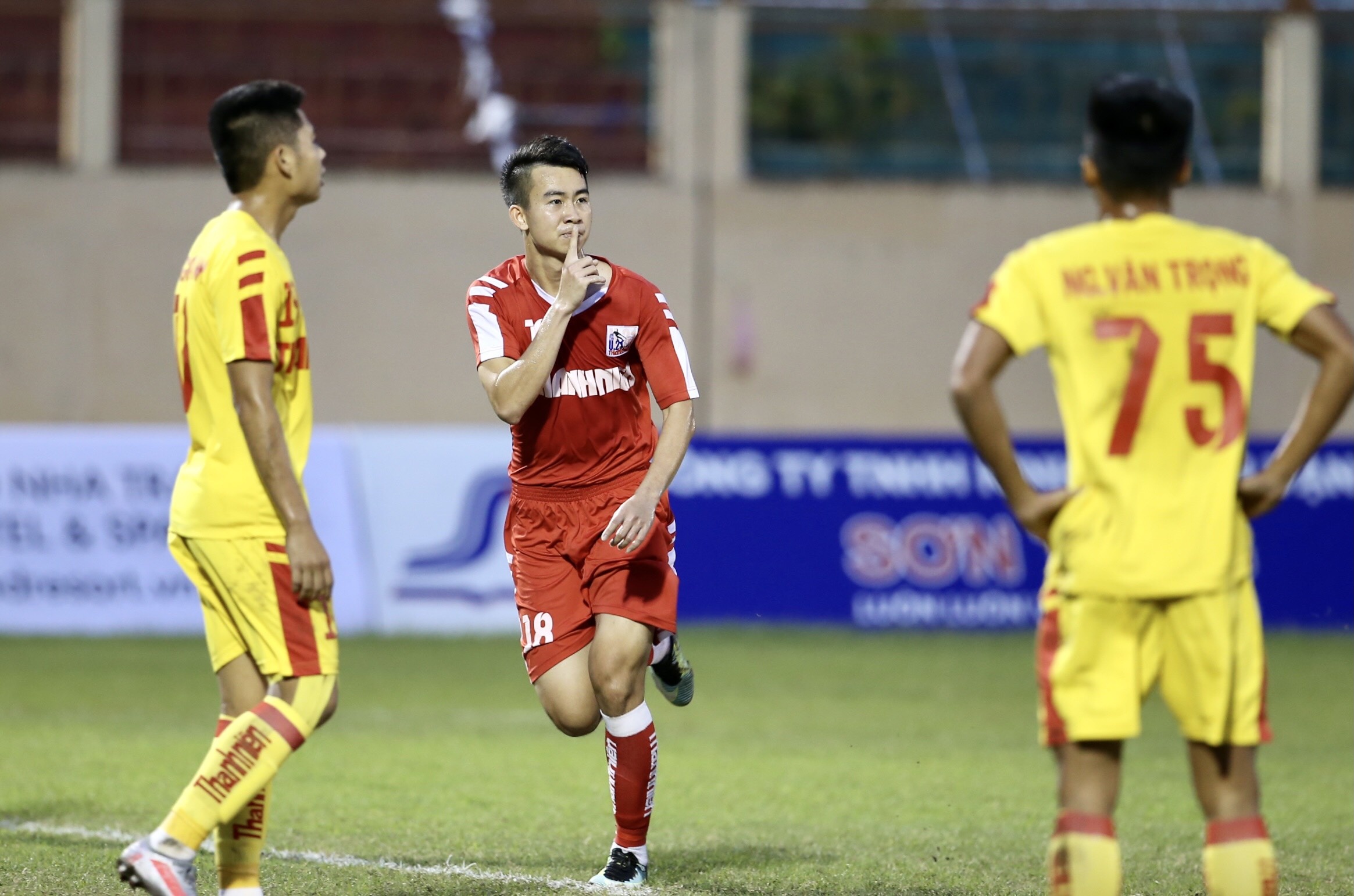 u21 viettel vo dich quoc gia anh 6