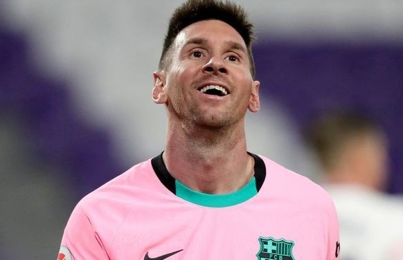 Koeman: 'Messi dang hanh phuc' hinh anh