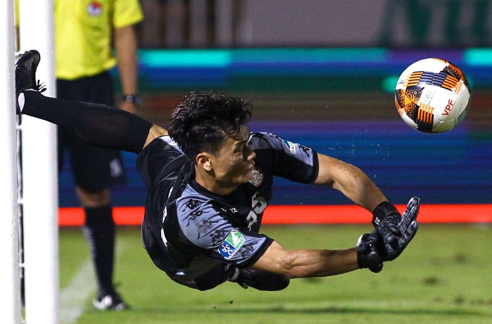 Bui Tien Dung dat muc tieu bat chinh o mua giai 2021 hinh anh