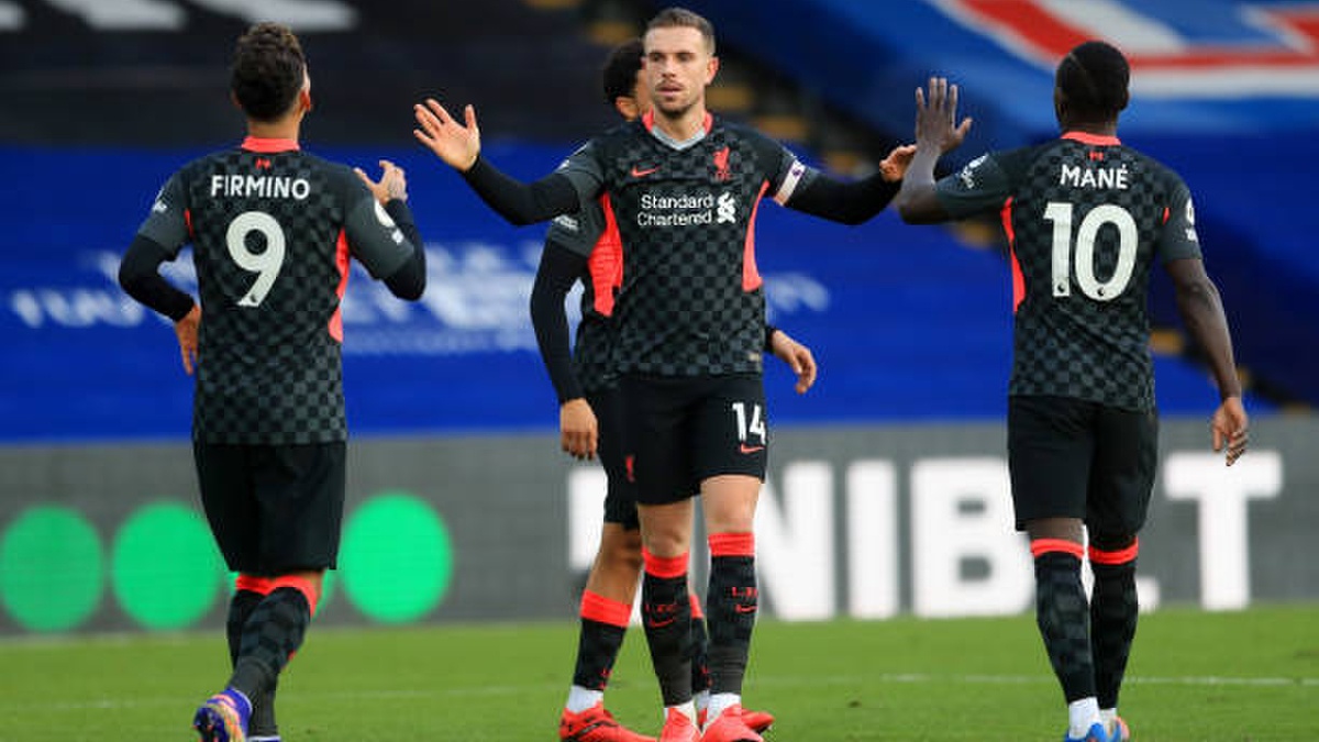 phong do san khach cua liverpool anh 5