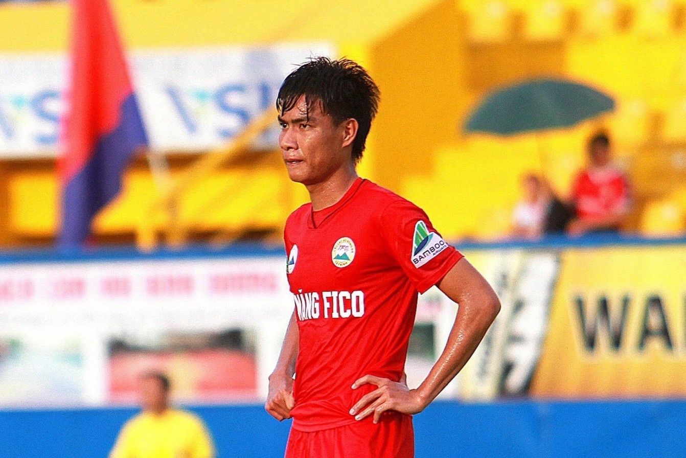 Bong da Tay Ninh roi nhu to vo hinh anh