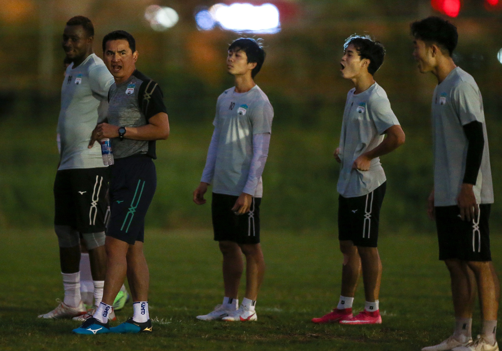 kiatisak dat muc tieu vo dich anh 1