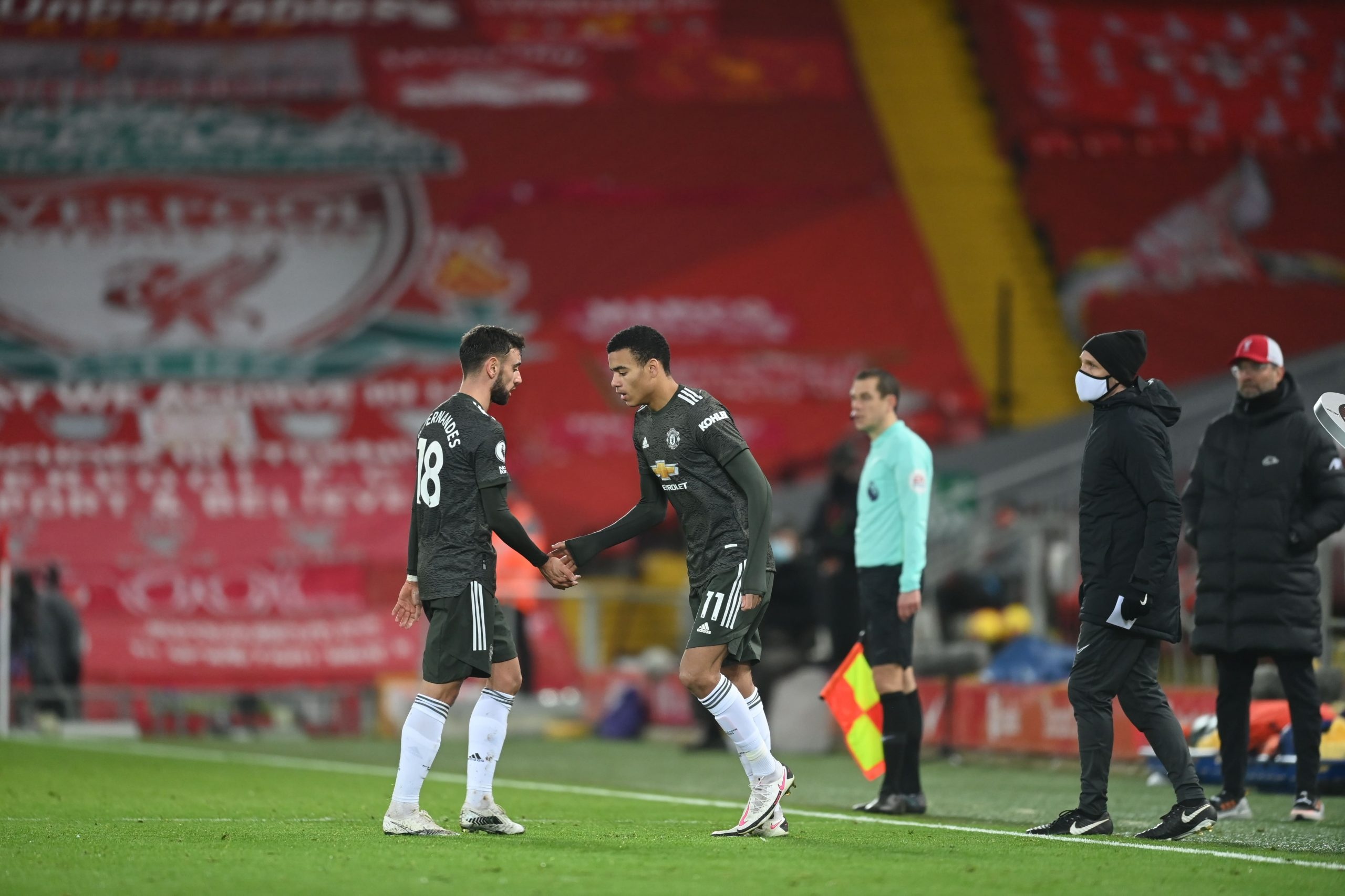 bruno fernandes vs big six anh 2