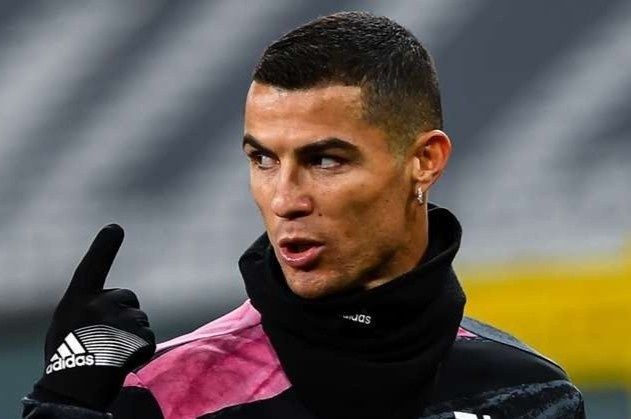 'Khi co Ronaldo, ban luon dan truoc 1-0' hinh anh