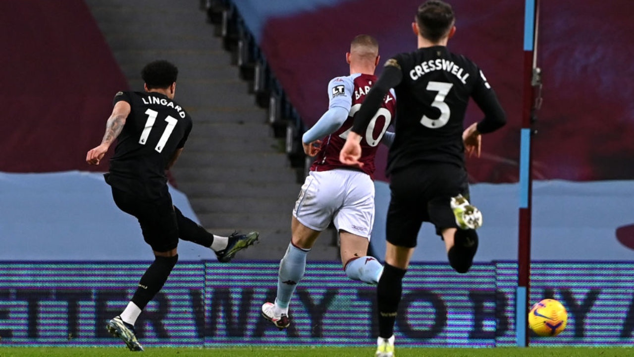 minamino ra mat southampton anh 2