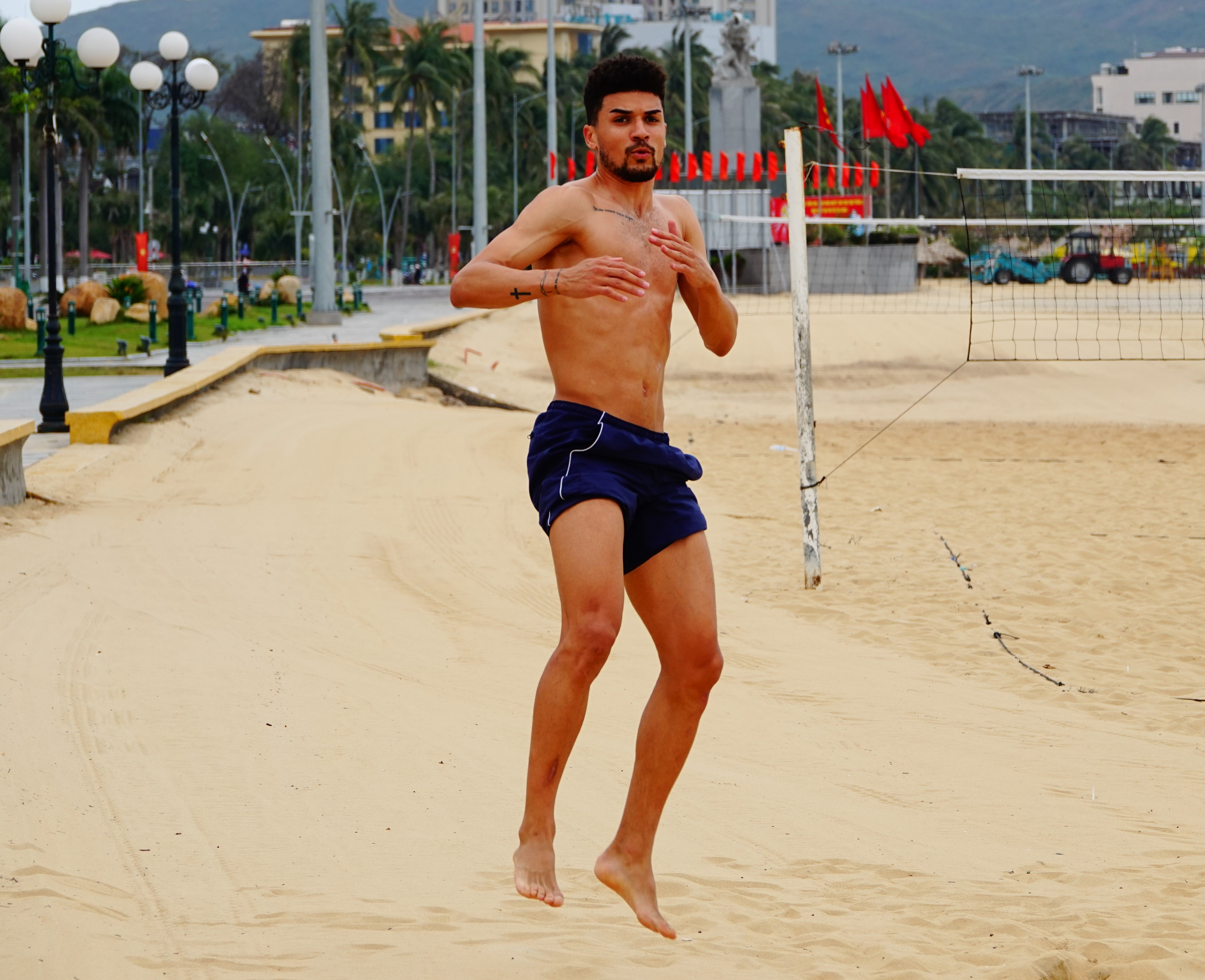 cuu cau thu u16 barca anh 1