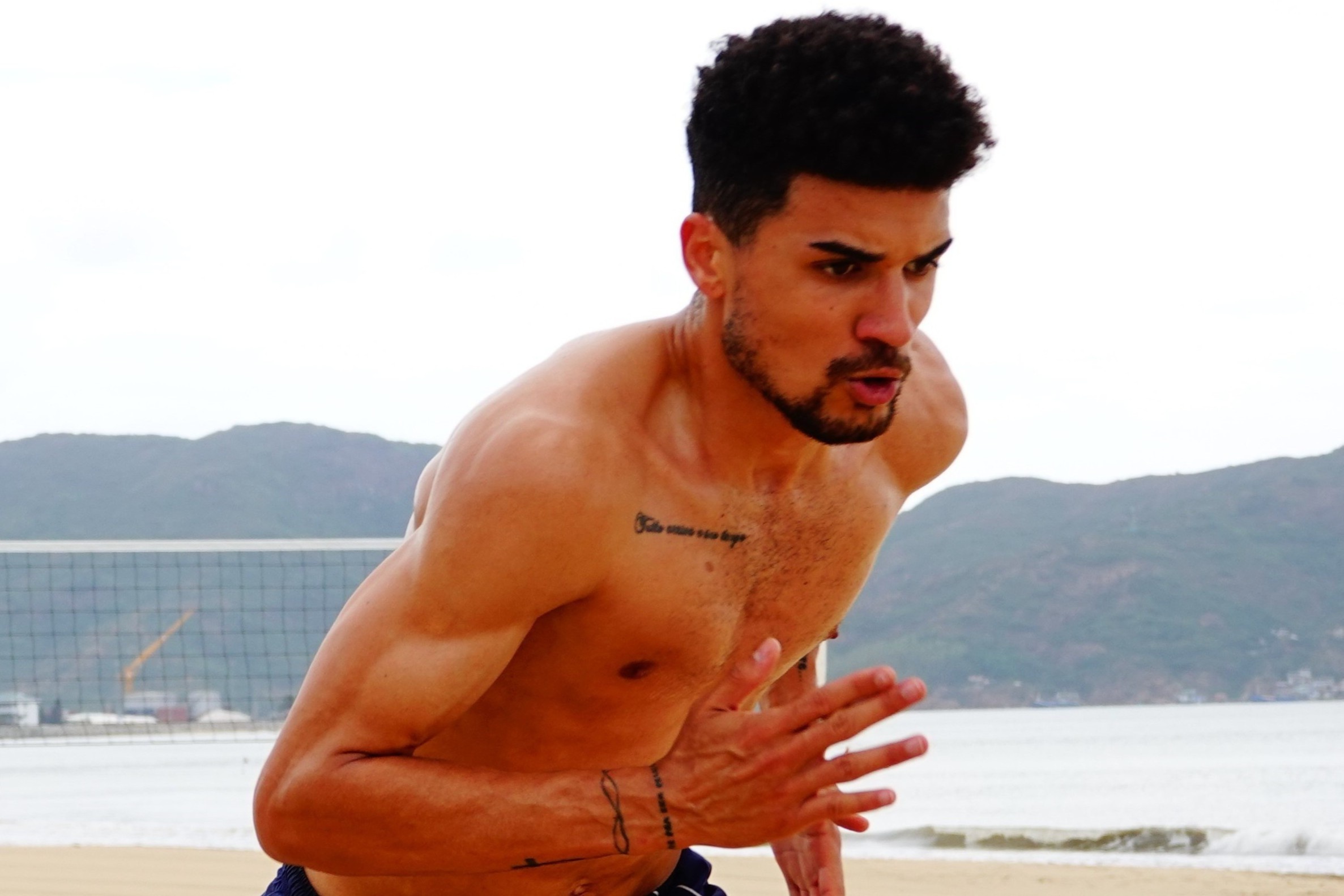 Cuu cau thu U16 Barca: 'CLB Binh Dinh rat kho bi danh bai' hinh anh