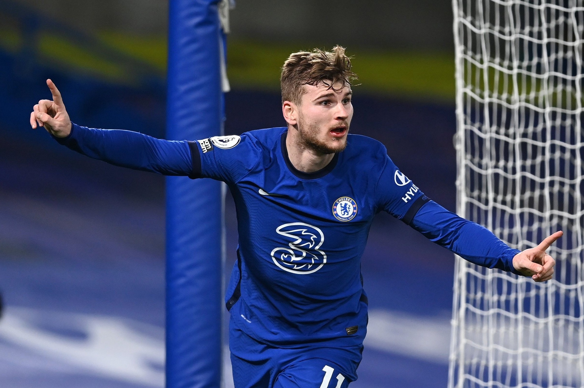 Werner giai con khat ban thang keo dai 1.000 phut hinh anh