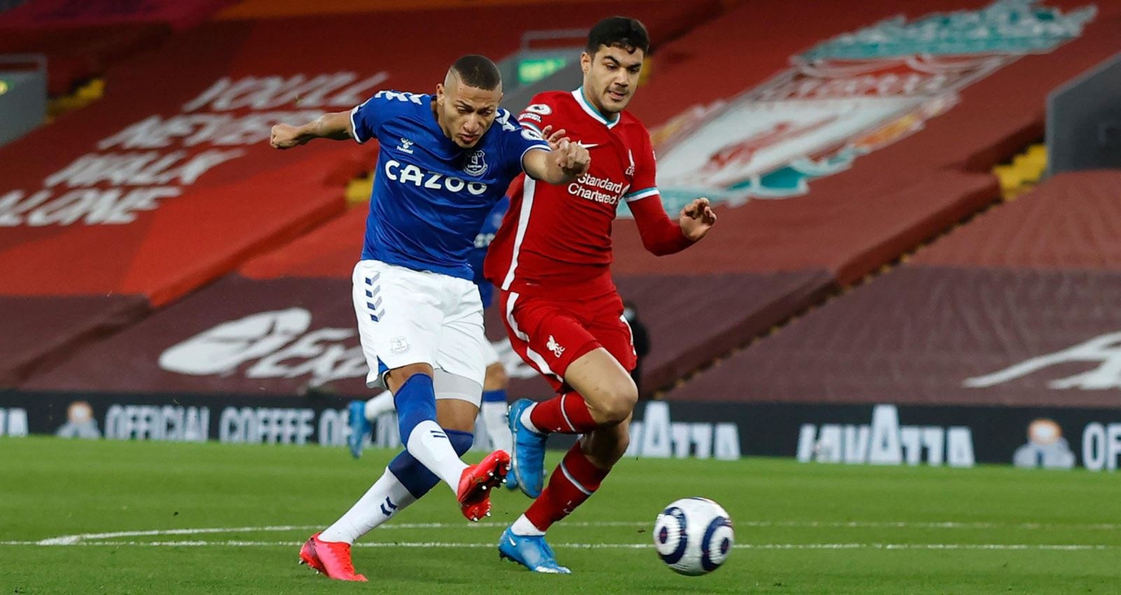 con khung hoang cua liverpool anh 3