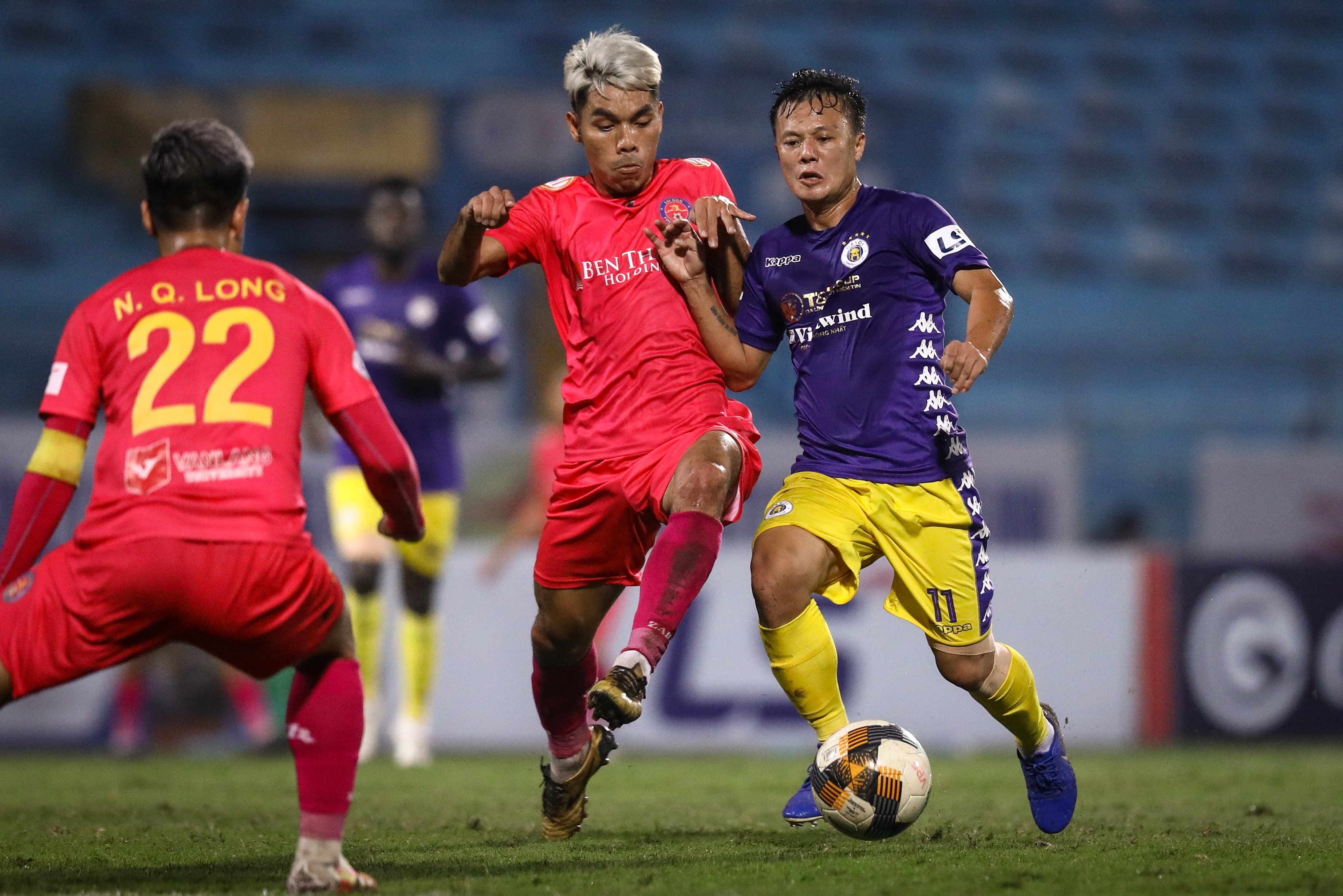 cao van trien sang nhat ban anh 2