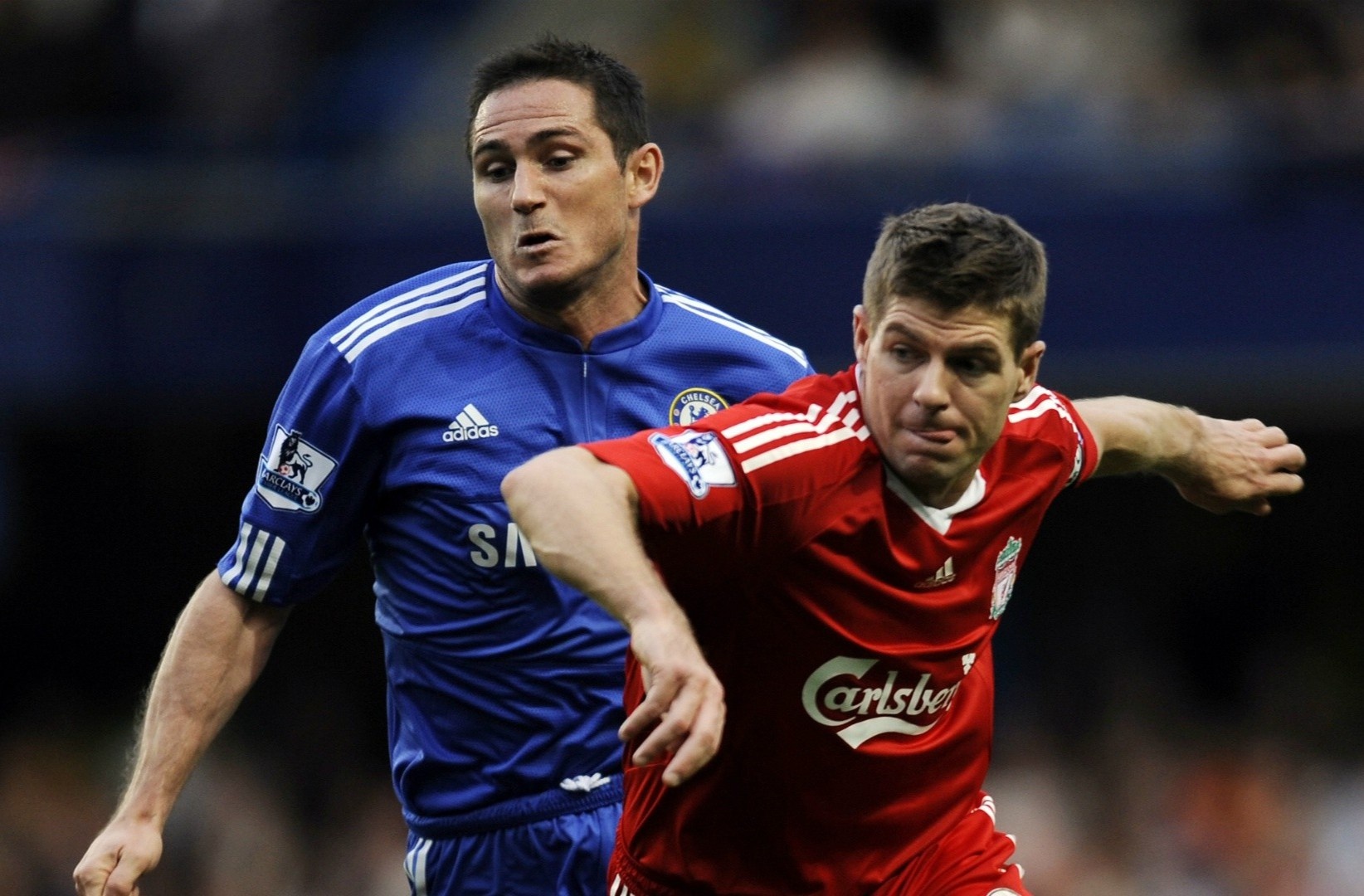 8 tien ve ghi nhieu ban nhat trong the ky 21 hinh anh