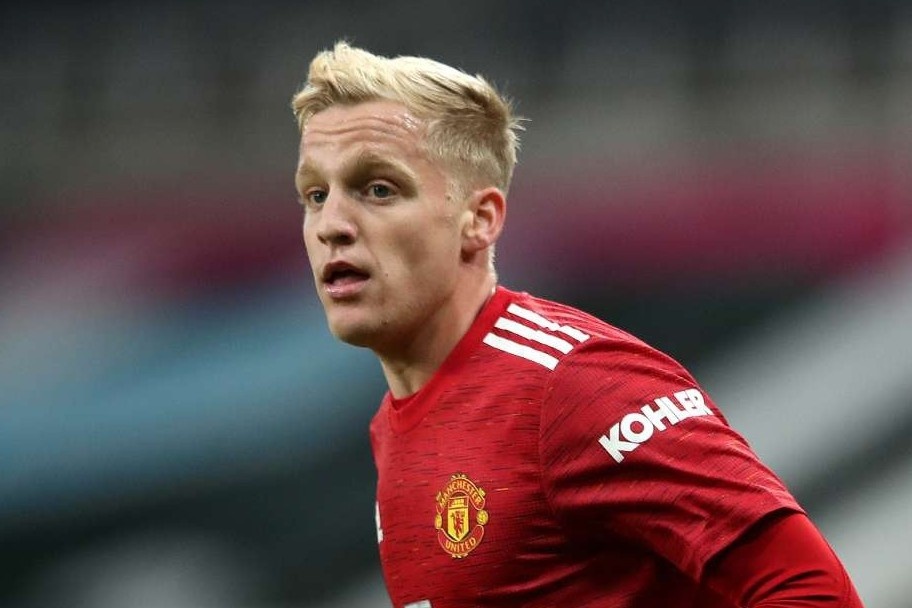 Cuu HLV Ha Lan chi ra van de cua Van de Beek o MU hinh anh