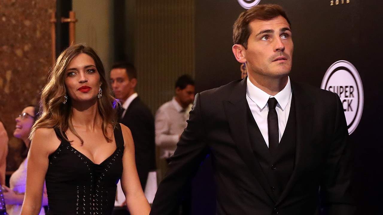 Iker Casillas ket thuc hon nhan keo dai 11 nam hinh anh