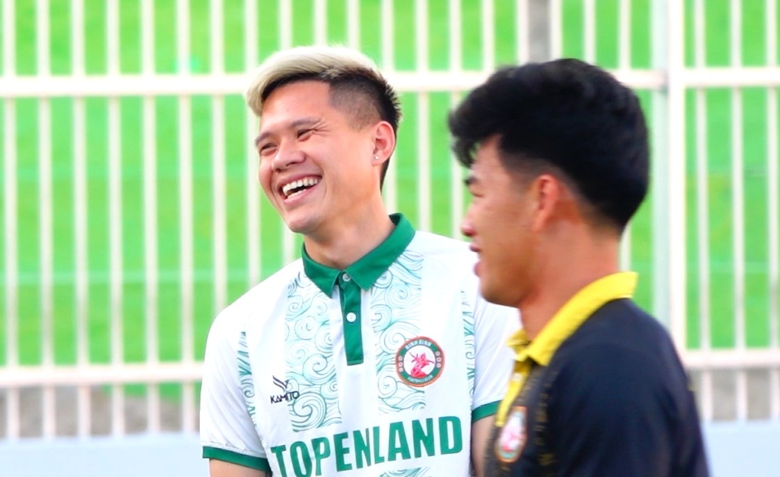 Thanh Hao rang ro sau su co tren san Pleiku hinh anh