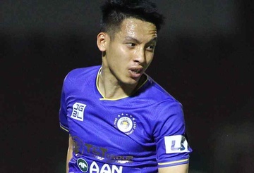 'Hung Dung soc khi moi vao vien, bi chan thuong nang hon Van Hau' hinh anh