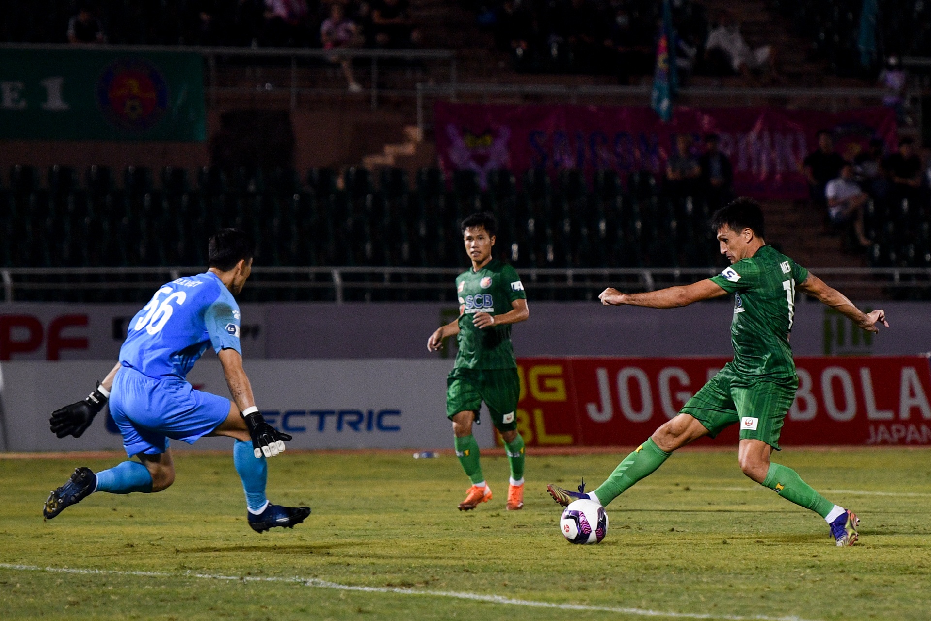 dau goi cong thanh bien dang anh 8