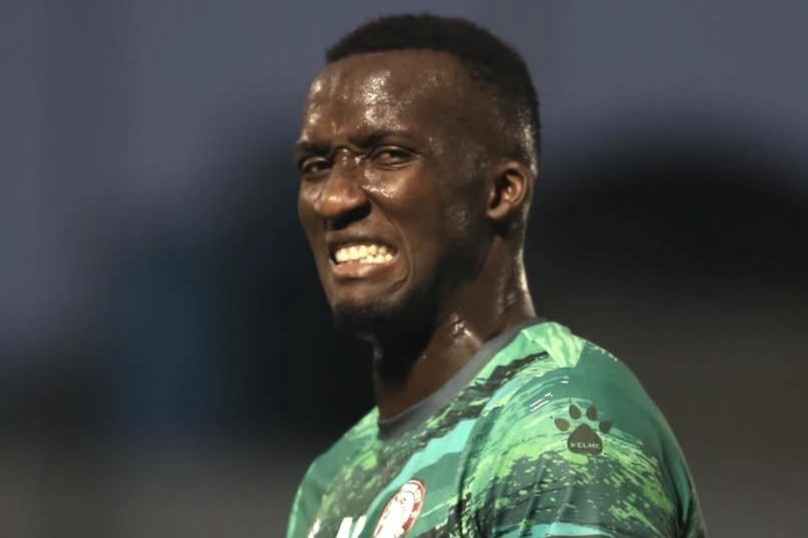 HLV doi TP.HCM giai thich viec loai trung ve nguoi Senegal hinh anh