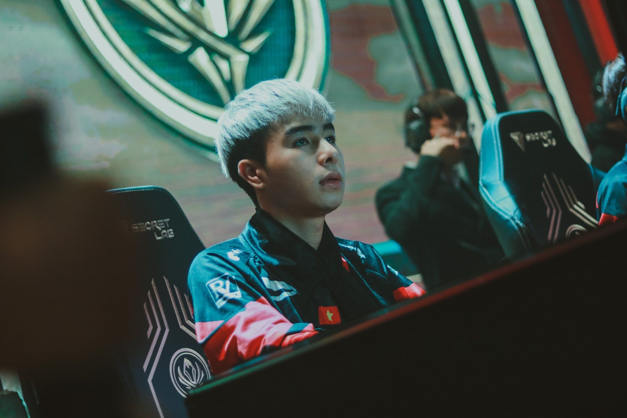 zeros bi cam vinh vien anh 1