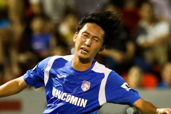 Vi sao tinh Quang Ninh khong the giai cuu cau thu bi no luong? hinh anh